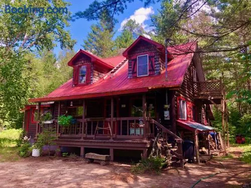 Chalet en bois rond Mauricie - Image 1