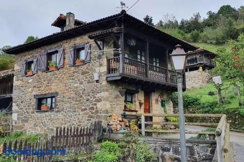 La Casa Rectoral de El Tozu - Image 1