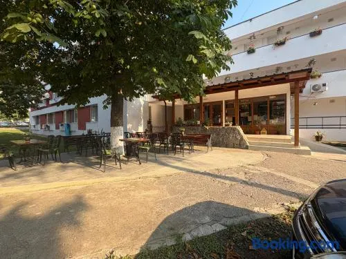 Hotel Camelia - Image 1