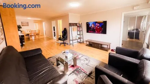 Full Privacy House with Free Parkrings - Image 1