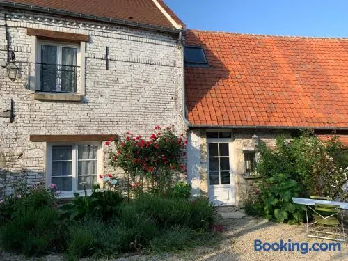 Petite maison à la campagne - Image 1