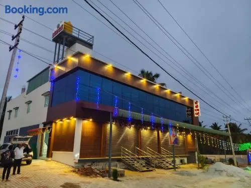 JJ Comfort Hotel - Image 1