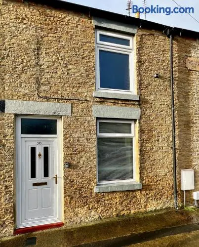 50 Etherley Lane - Image 1