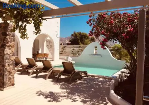 Dafnes Villa with Private Pool - Image 1