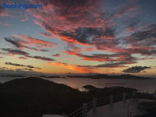 Serene Cruz Bay Villa Sep Mstr Kg Suite Stunning Sunsets - Image 1