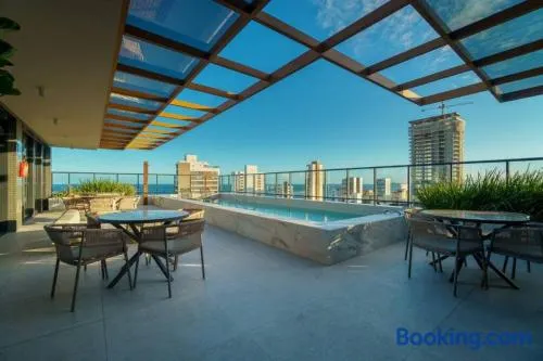 Apartamento na Barra de alto padrão - 5 min da praia - Image 1