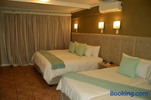 Crystal Rose Lodge & Spa - Image 1