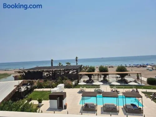 Beach Break Rhodes - Image 1