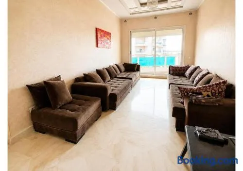 Appartement a proximite de l'aeroport Mohamed V Casablanca - Image 1