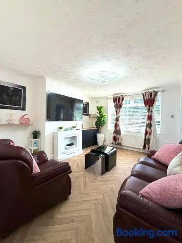 Lux Haven Leigh, Greater Manchester - Image 1