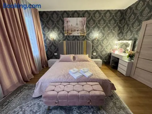 Emerald Apartament - Image 1