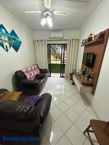 Vila Tupy 450m da Praia Apto espaçoso e completo - Image 1
