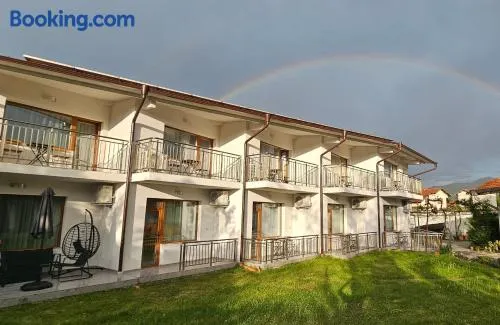 Къща за гости ЕСТЕТ ESTET Guest house - Image 1