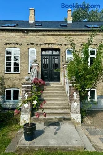 Gesamtes Historisches Kapitänshaus - Image 1