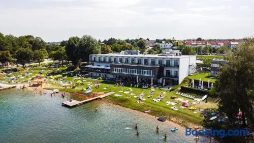 Neufeldersee Hotel & Restaurant - Image 1