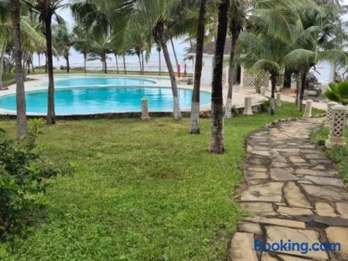 Smeraldo BEACH CLUB - Image 1