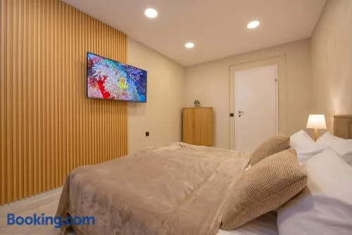 Marina and Panorama Deluxe Apartments - Image 1