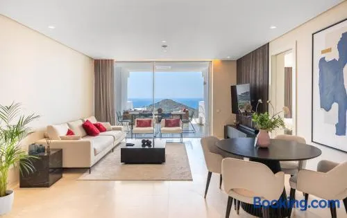 Casa Kolibri, 5m from Marbella, Apartment with Stunning Views - Image 1