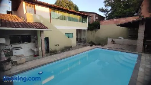 Casa no centro de Araruama com piscina - Image 1