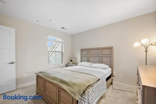 Private Room In A Modern Home - Image 1