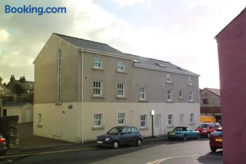 3 Laurel Court - Image 1