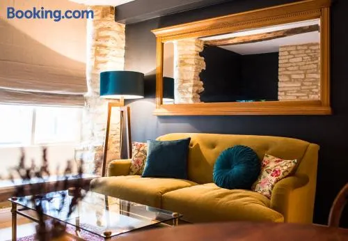 Cotswold Place - Image 1