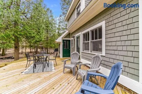 Cedar Nook - Image 1