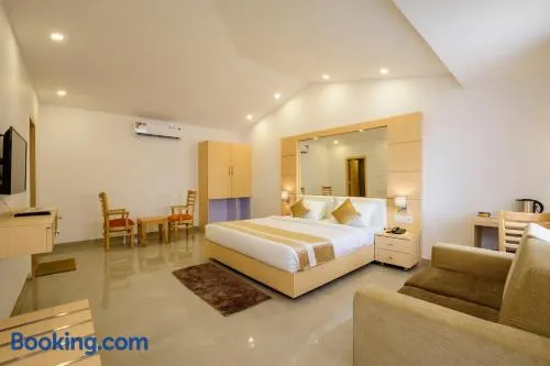 De Lagom Comforts , Comfortable Rooms with Pool & Breakfast - Near Anjuna Beach - Image 1