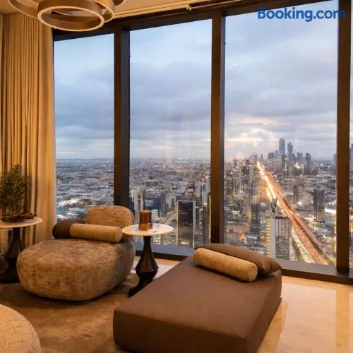 Luxury 3BR apartment in a tower overlooking the financial towers - Image 1