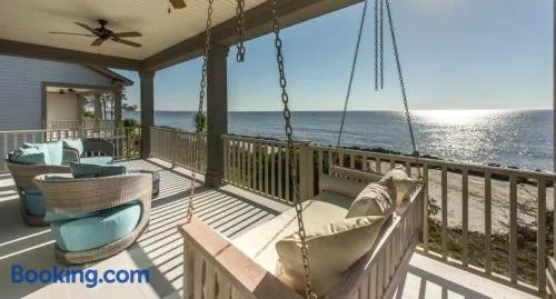 Ocean Cottage 111 - Image 1