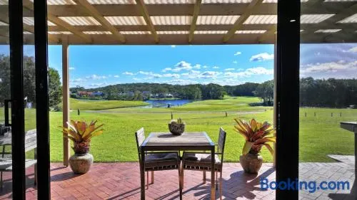 Perfect weekend getaway plus golf at your doorstep - Image 1