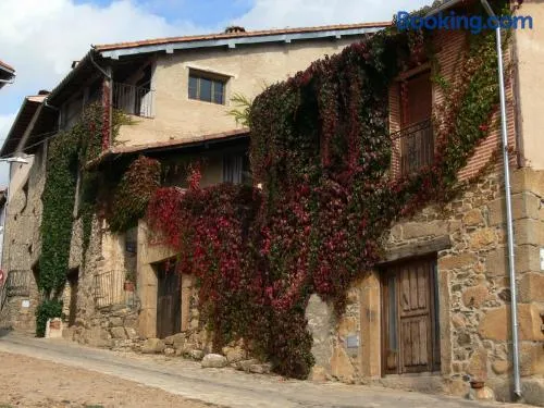 Casas Rurales Casas en Batuecas - Image 1