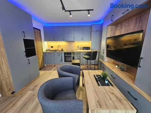 Handy Apartamenty - Mieszkania na Doby w Centrum Rzeszowa - Image 1