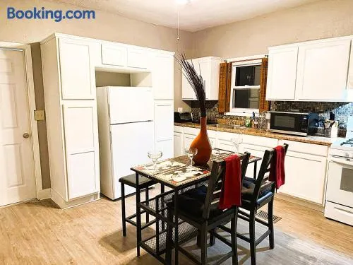 Cozy 3BR Getaway in Conway PA - Image 1