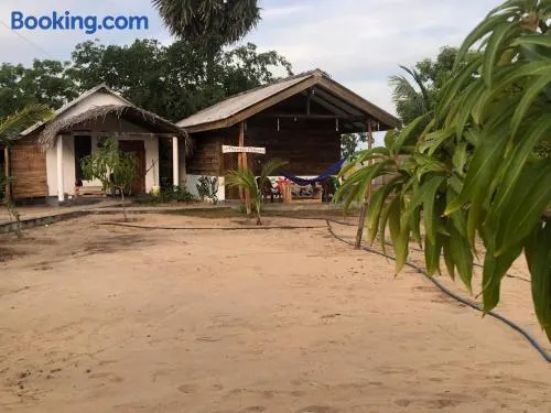Thambili cabanas whisky point - Image 1