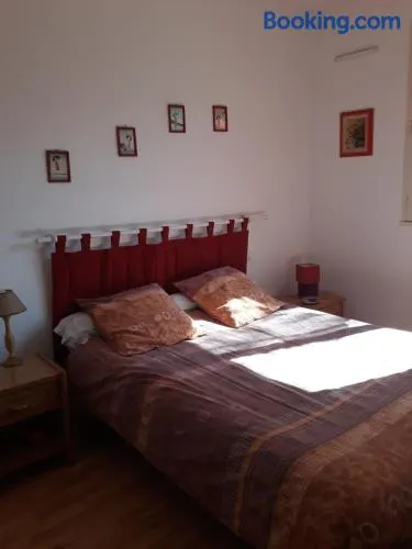 Chez Fabienne Th - Image 1