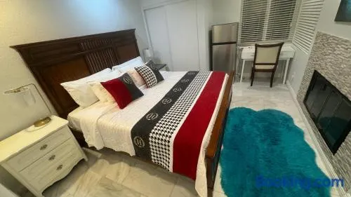 AB&B suite - Image 1