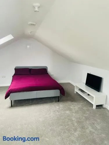 Kellies home Entire place Easy transport 5 min drive from Birmingham City centre - Image 1