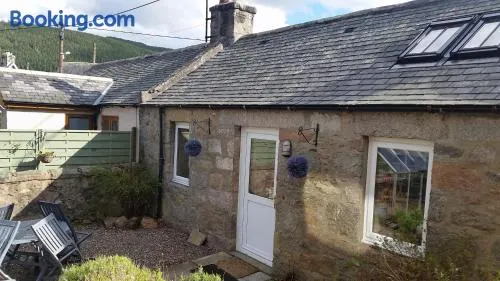 Fairdene Cottage - Image 1