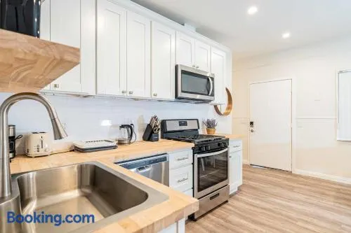 Newly Remodeled 2B1B House on Historic Route 66 - Image 1