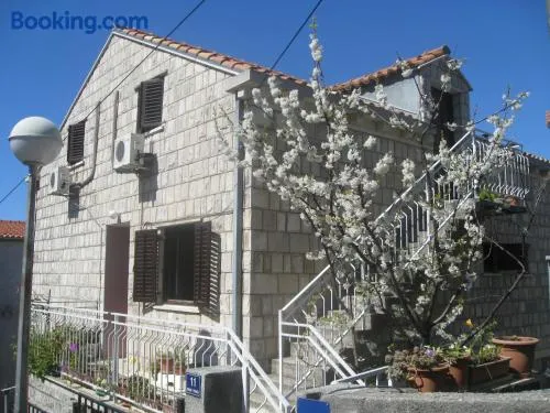 Nikolina Rooms - Image 1