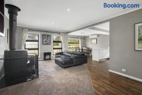 Balnarring Beach Haven - peaceful retreat, walk to beach - Image 1