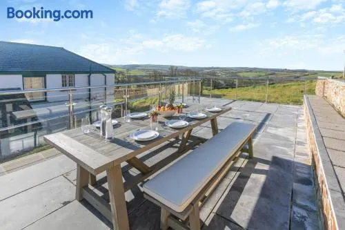 4 Bed in Marhamchurch oc-l30741 - Image 1
