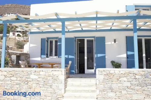 Filothei's Guest House, Minimal House in Amorgos - Image 1