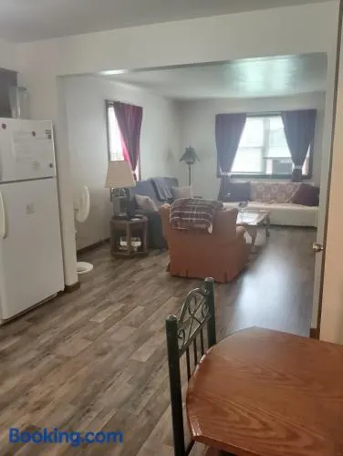 Simple Stay - Image 1