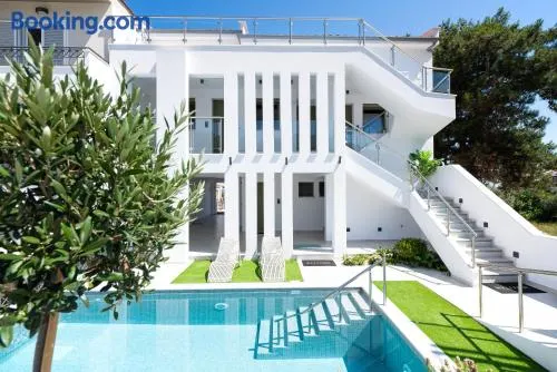 Albatros Beach House - Image 1