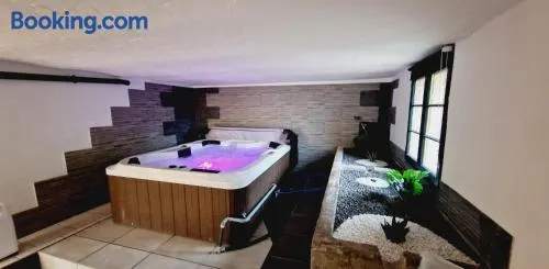Gitedaval La Revauche et spa - Image 1