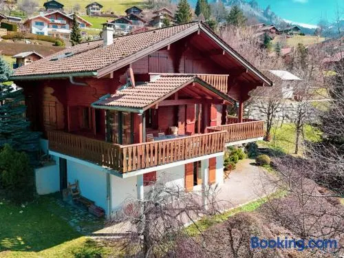 Chalet jusqu’à 16 pers. à Bernex, animaux admis - FR-1-498-39 - Image 1
