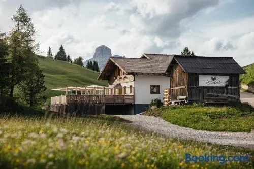 Incisa Lodge - Image 1