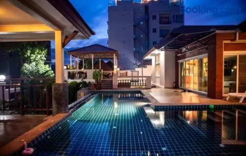 ZJ Garden Pool Villa - Image 1